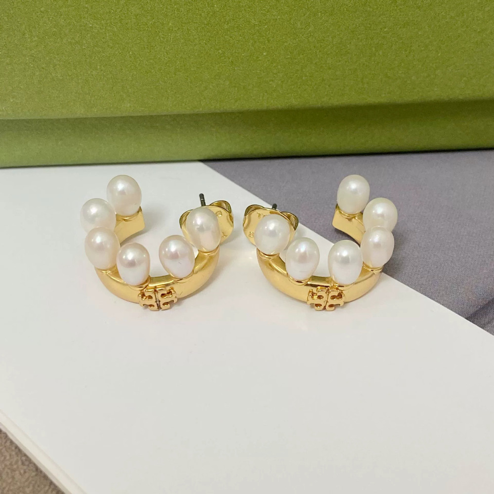 Tory Burch Pair of Vintage Freshwater Pearl Stud Earrings Gold Plated